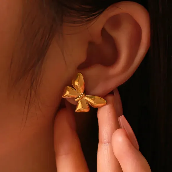 Gold_Solid_Butterfly_Stud_Earrings_For_Women